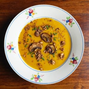 Recette velouté de potimarron curcuma et poudre Lakshmi